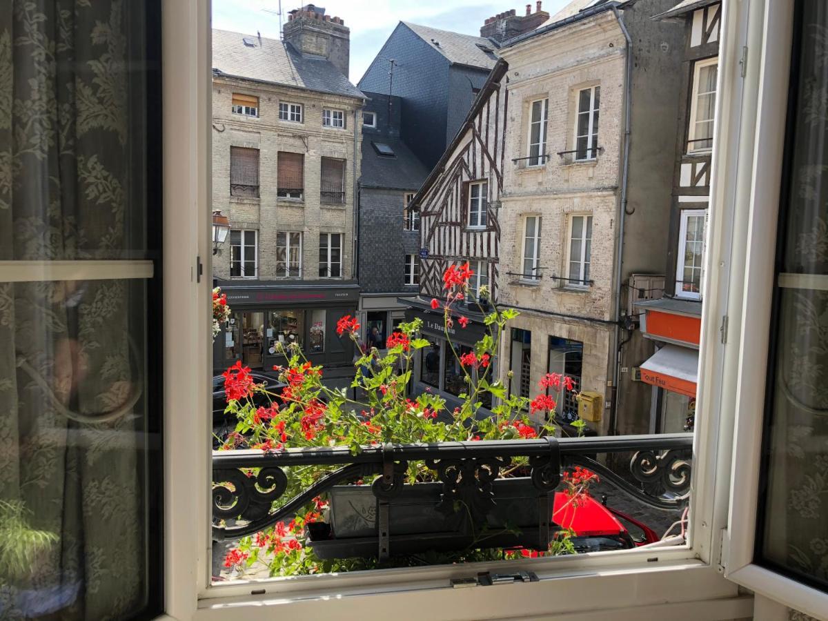 Le Studio Champlain Honfleur Exterior photo